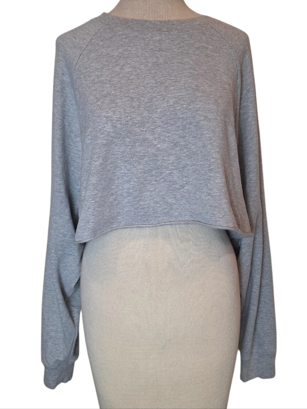 Alo Yoga Double Take Top Size M Heather Gray Cropped Boxy Long Sleeve Pullover